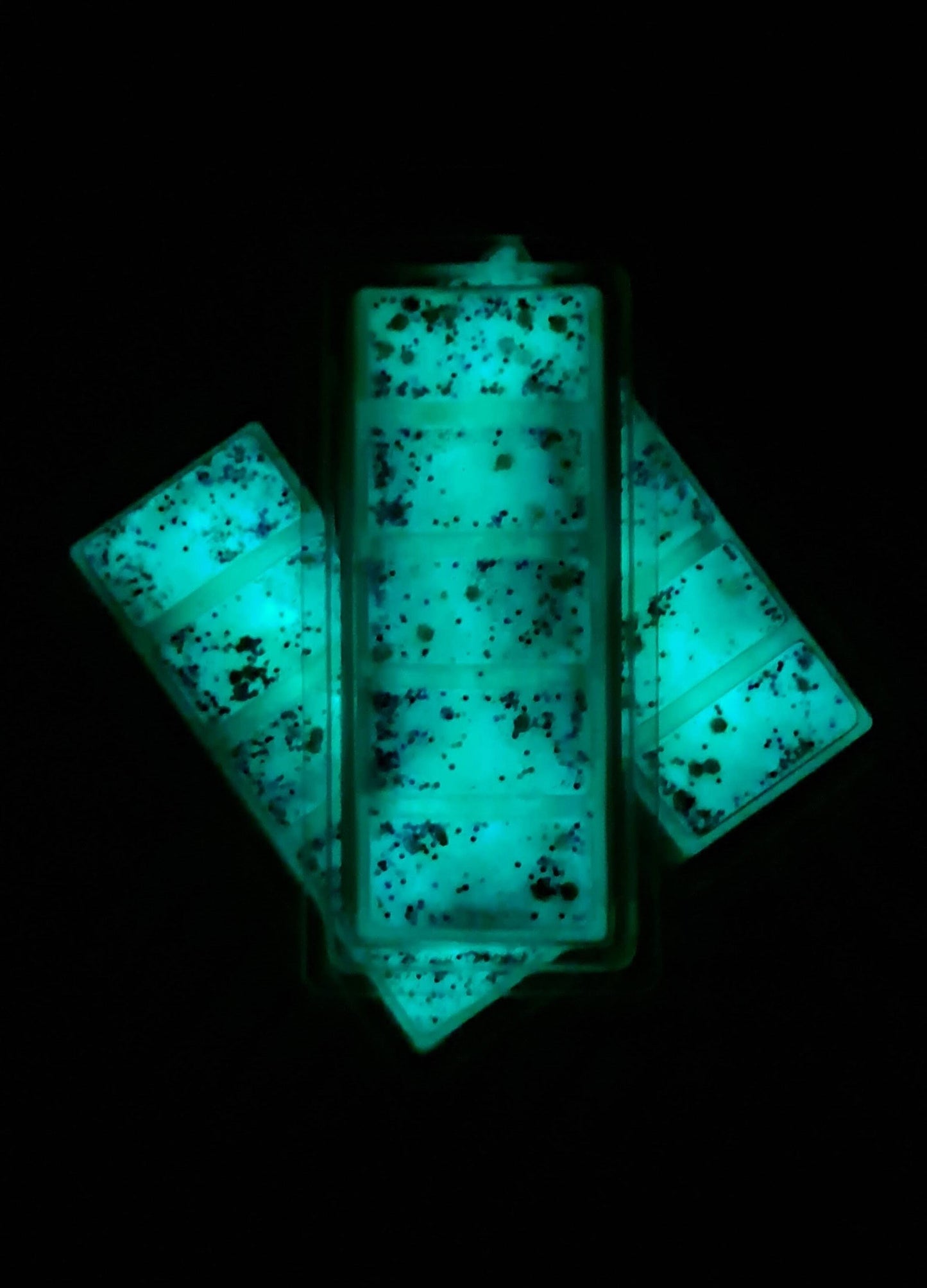 Kodama Forest | Mossy Earth + Warm Grass + Hint of Cedar, Spruce, Pine & Herb | Glow in the Dark | Glow in the Dark Soy Wax Melt Snap Bar