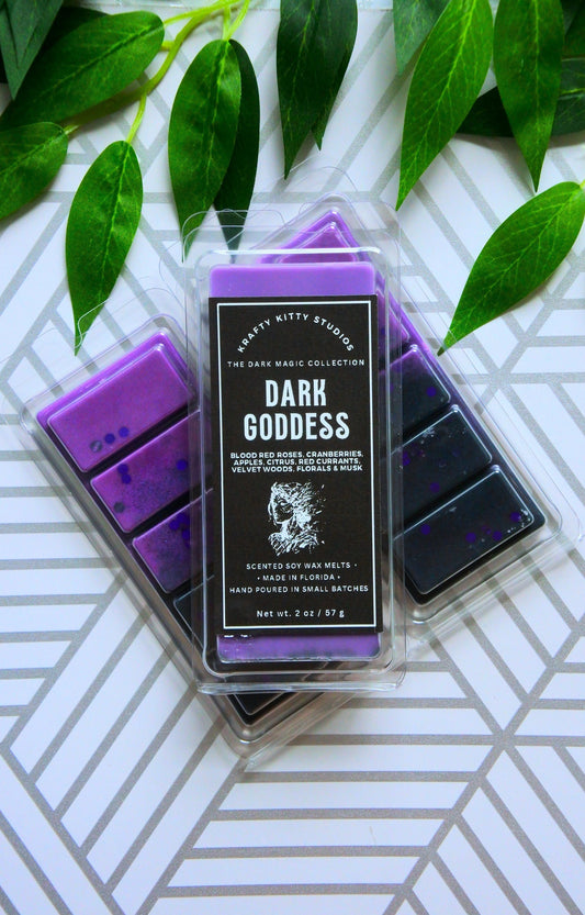 Dark Goddess | Roses, Cranberries, Apples, Citrus, Red Currants, Velvet Woods, Florals & Musk | Natural Soy Wax Melt Snap Bar | Dark Magic