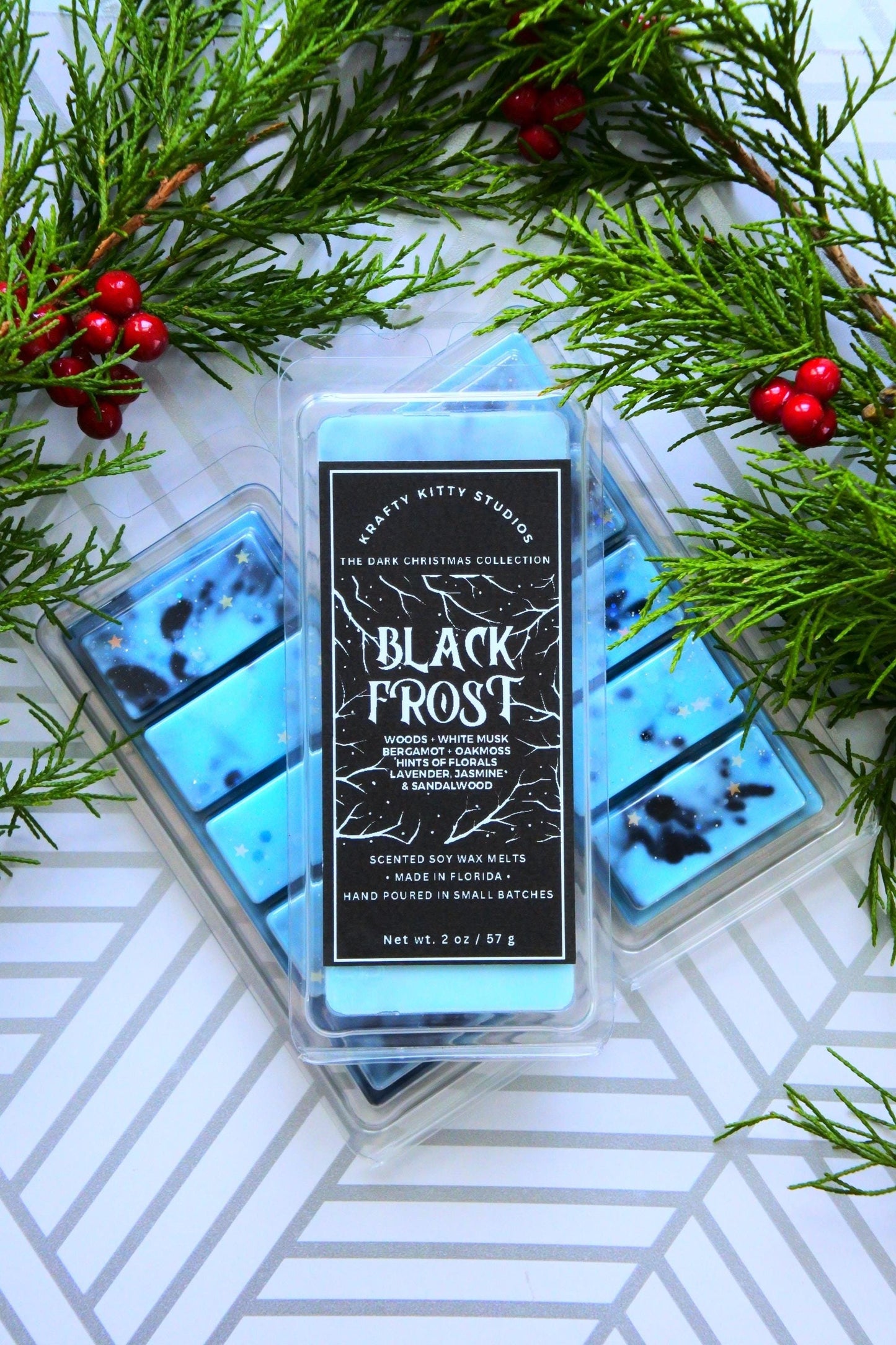 Black Frost | Woods, White Musk, Bergamot, Oakmoss, Hints of Florals, Lavender & Sandalwood | Natural Soy Wax Melt Snap Bar | Dark Christmas