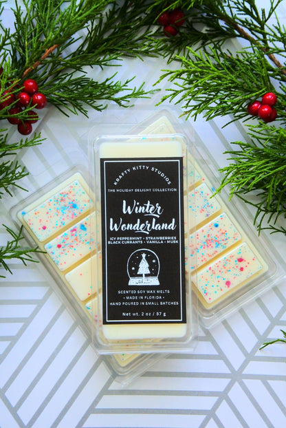 Winter Wonderland | Icy Peppermint, Strawberries, Black Currant, Vanilla & Musk | Natural Soy Wax Melt Snap Bar | Holiday Delight Collection