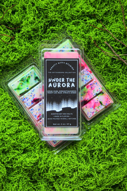 Under the Aurora | Cedar, Musk, Midnight Blossoms, Frosty Air, Pear, Citrus & Amber | Natural Soy Wax Melt Snap Bar | Cottagecore Collection