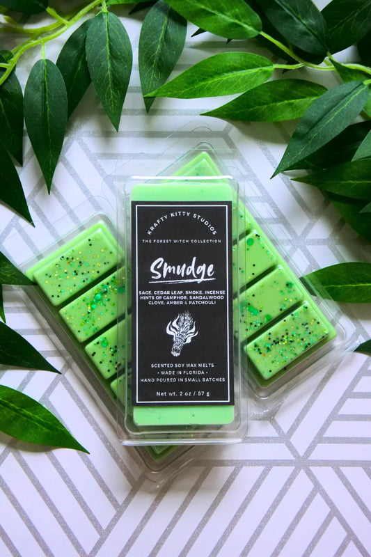 Smudge | Sage, Cedar Leaf, Smoke, Incense, Camphor, Sandalwood, Clove, Amber & Patchouli | Natural Soy Wax Melt Snap Bar | Forest Witch