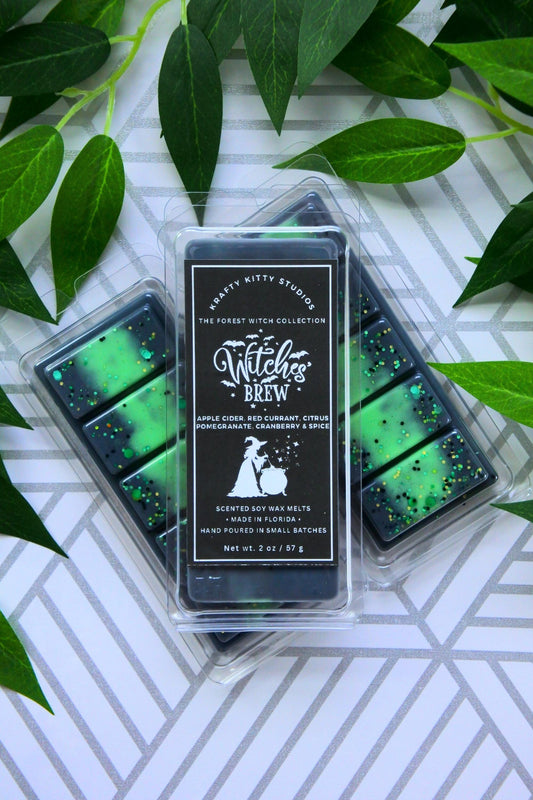 Witches' Brew: Apple Cider, Red Currant, Citrus, Pomegranate, Cranberry & Spices | Soy Wax Melt