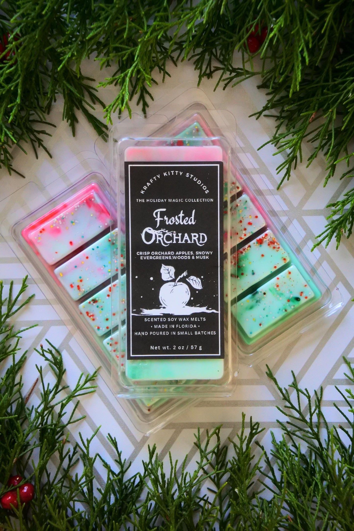 Frosted Orchard: Crisp Orchard Apples, Snowy Evergreens, Woods & Musk | Soy Wax Melt