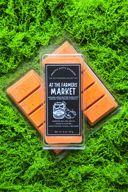At The Farmers Market: Apples, Spices & Sugary Vanilla | Soy Wax Melt Snap Bar | Cottagecore Collection