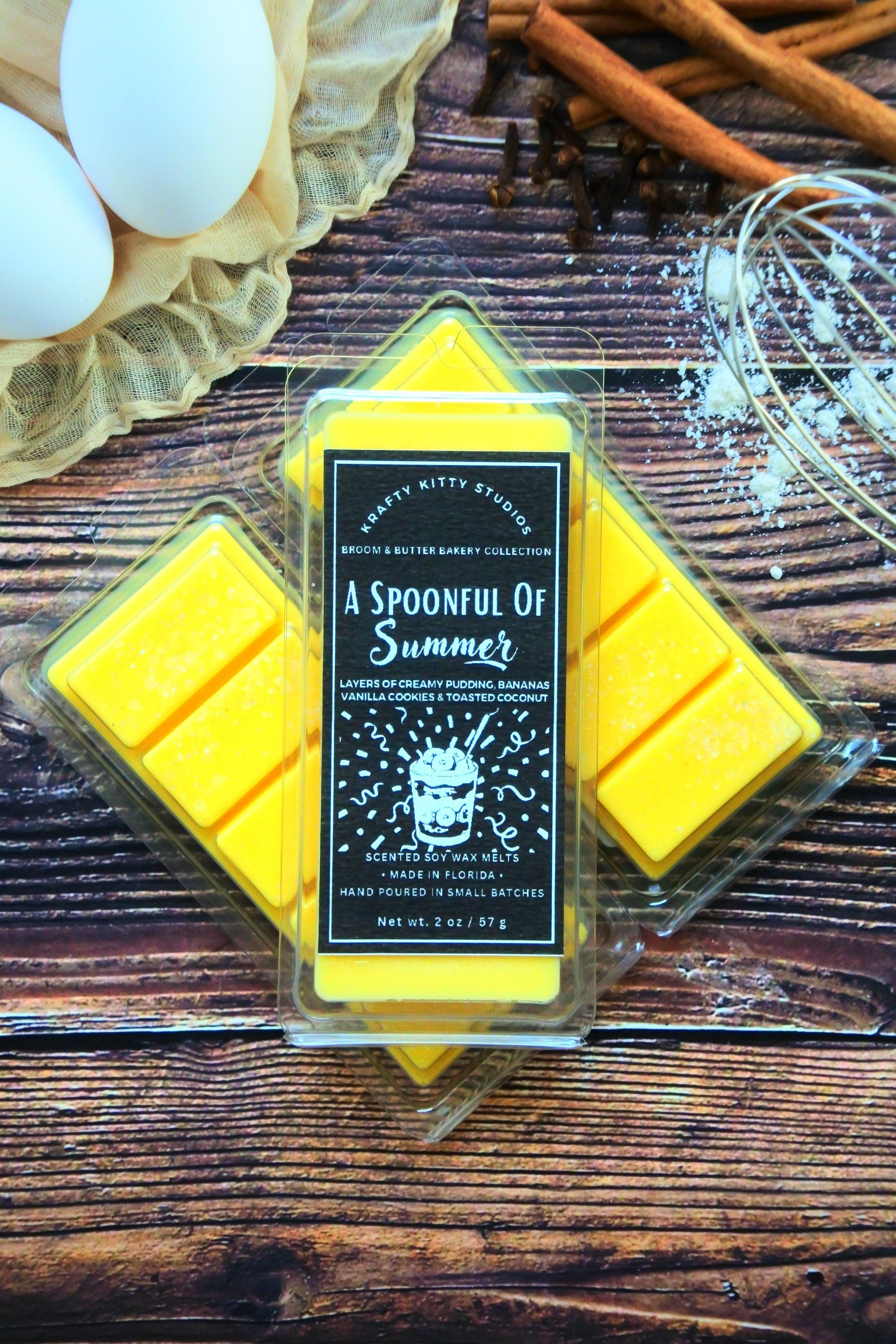 A Spoonful of Summer: Layers of Pudding, Bananas, Vanilla Cookies + Hints of Toasted Coconut | Soy Wax Melt Snap Bar