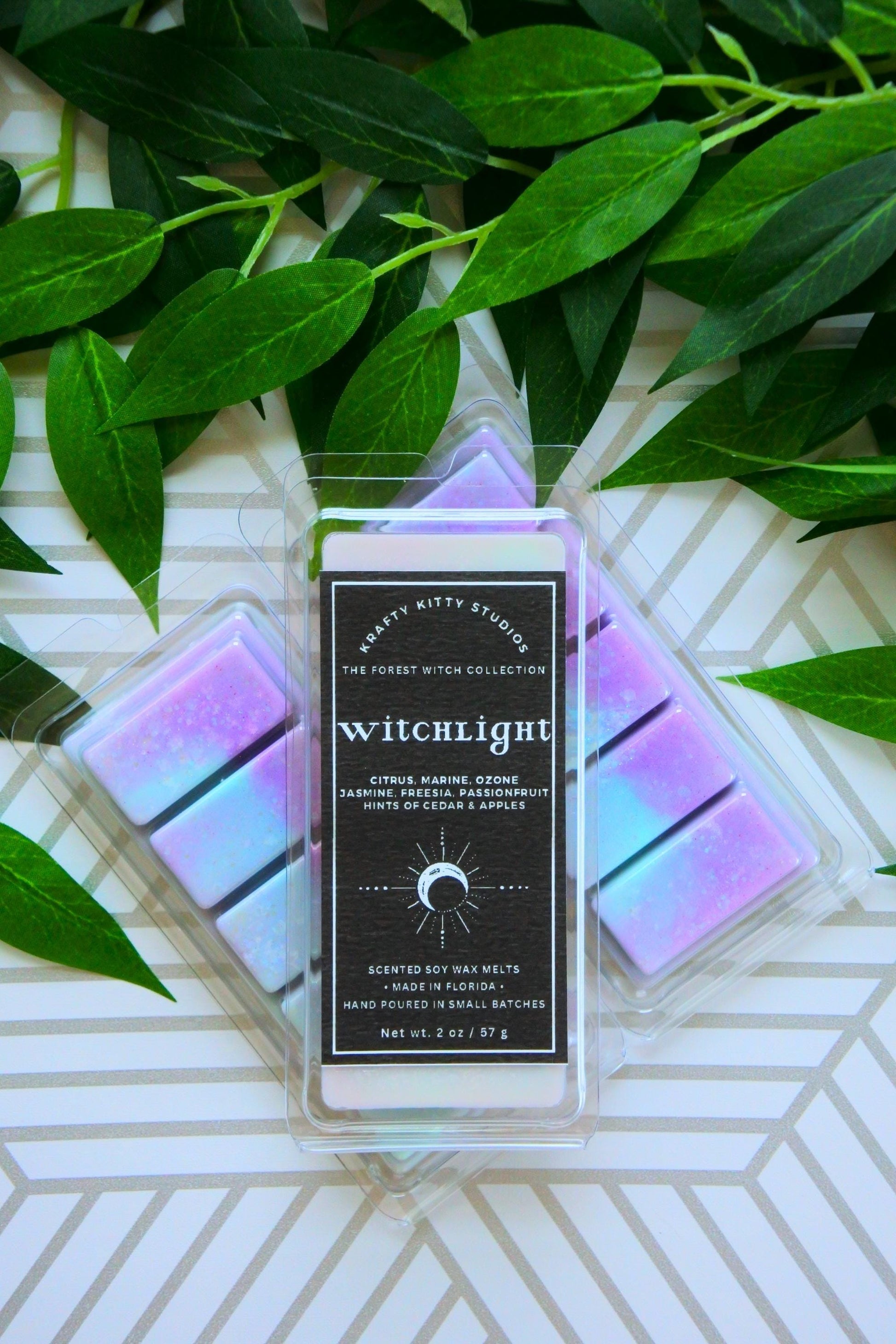 Witchlight: Citrus, Marine, Ozone, Jasmine, Freesia Passionfruit, Hints of Cedar & Apples | Soy Wax Melt Snap Bar