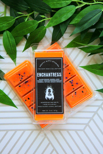 Enchantress: Blood Orange, Barrel-Aged Whiskey, Hints of Pomegranate, Verbena, Vetiver, Cedar & Smoke | Soy Wax Melt Snap Bar