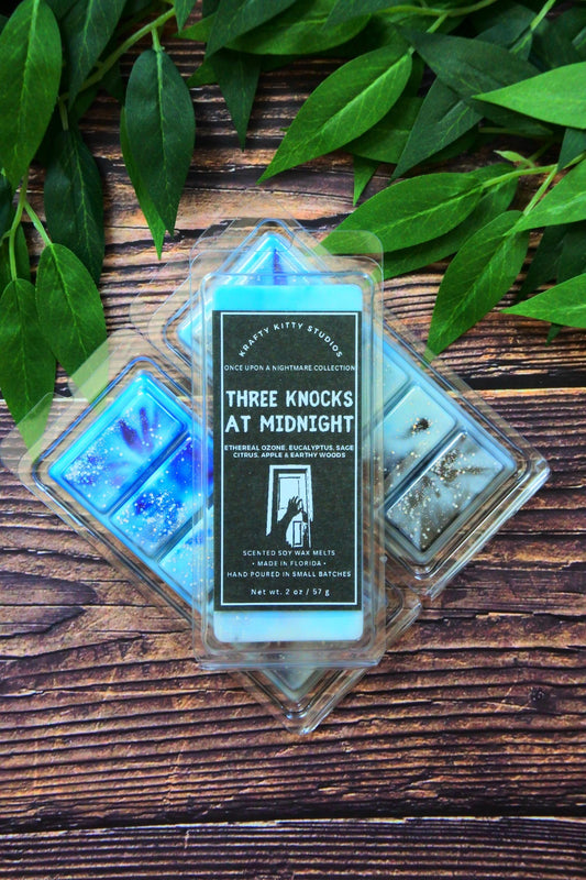 Three Knocks At Midnight: Ethereal Ozone, Eucalyptus, Sage, Citrus, Apple & Earthy Woods | Soy Wax Melt | Halloween Collection