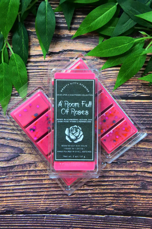 A Room Full of Roses: Roses, Blackberries, Vetiver, Oud, Dark Musk, Myrrh & Peppercorn | Soy Wax Melt | Halloween Collection